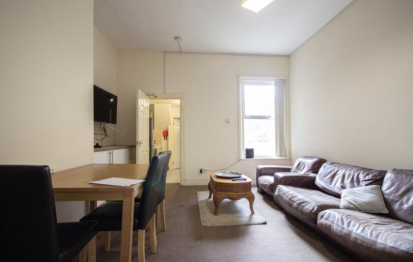 Claremont Road, Spital Tongues, Newcastle - Image 1